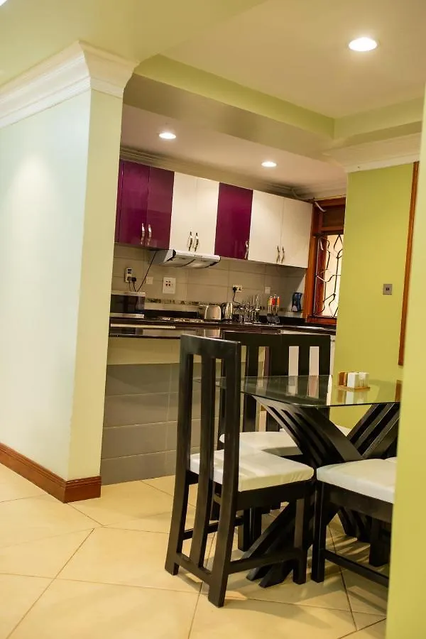 קמפאלה Dina Apartments