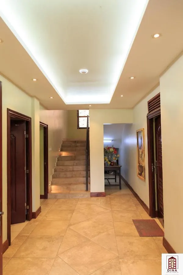 קמפאלה Dina Apartments מלון דירות